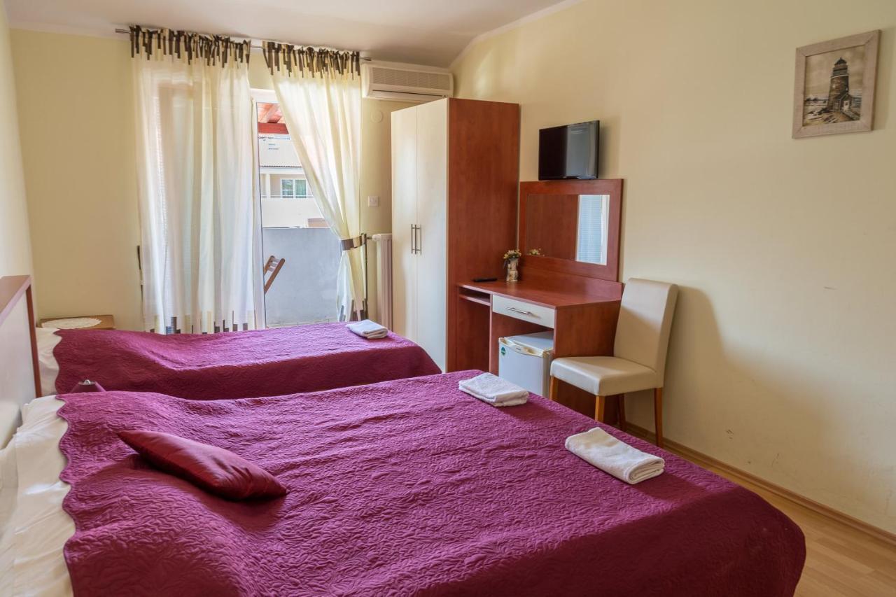 Bed And Breakfast Taverna Miskovic Đảo Pag Ngoại thất bức ảnh
